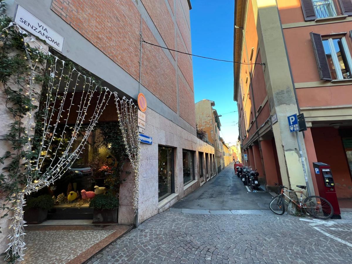 Housmart Senzanome 9/3 Bologna Exterior photo